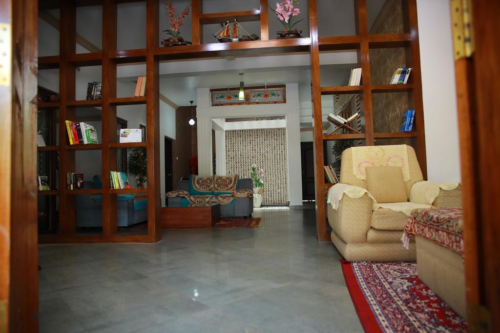 Periyar Villa Home Stay - Thekkady Eksteriør billede
